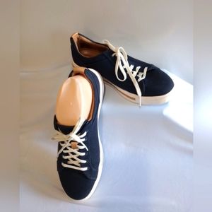 Clark sneakers sz7 unstructured